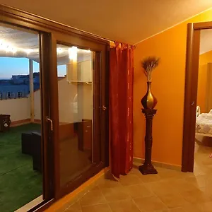 West Orange 74 , Alghero Italia